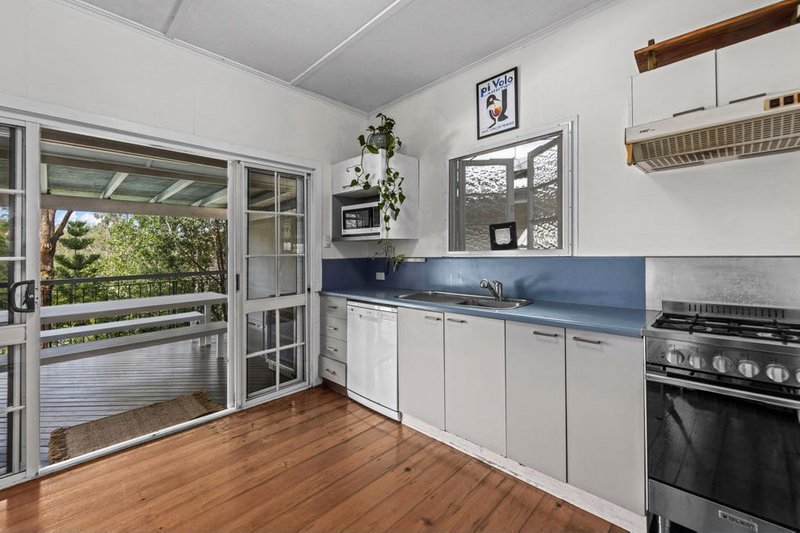 Photo - 45 Outlook Crescent, Bardon QLD 4065 - Image 8