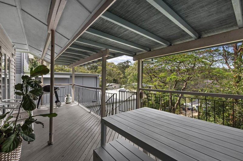 Photo - 45 Outlook Crescent, Bardon QLD 4065 - Image 12