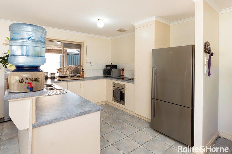 Photo - 45 Parker Avenue, Strathalbyn SA 5255 - Image 2