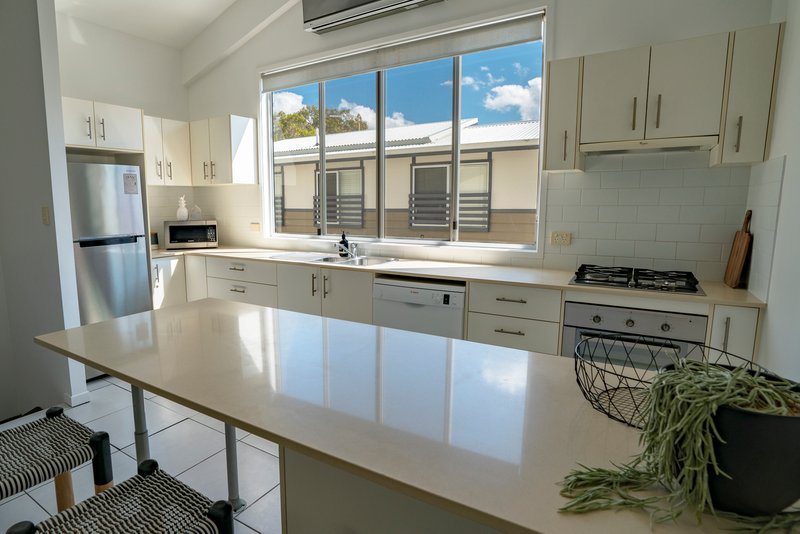 Photo - 4/5 Peninsula Street, Hastings Point NSW 2489 - Image 3