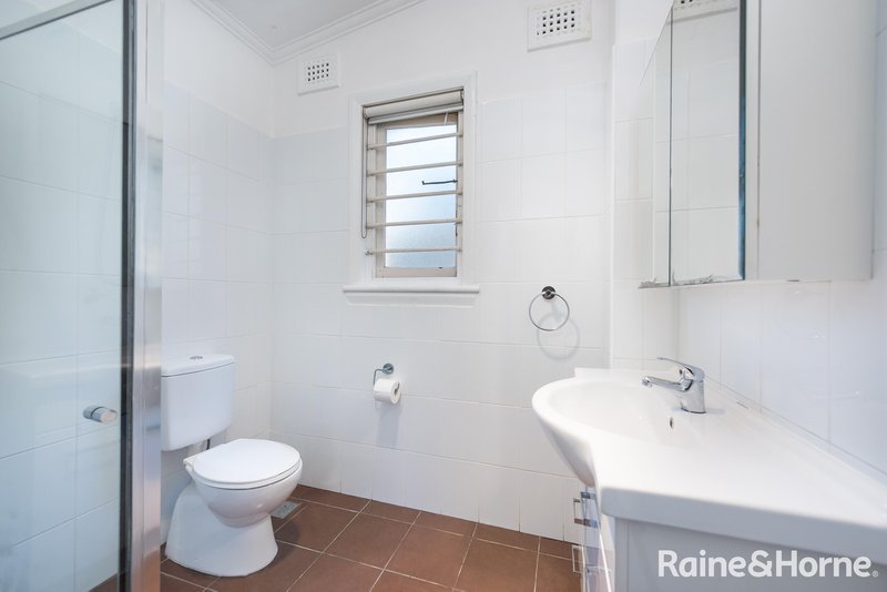 Photo - 45 Petersham Road, Marrickville NSW 2204 - Image 6