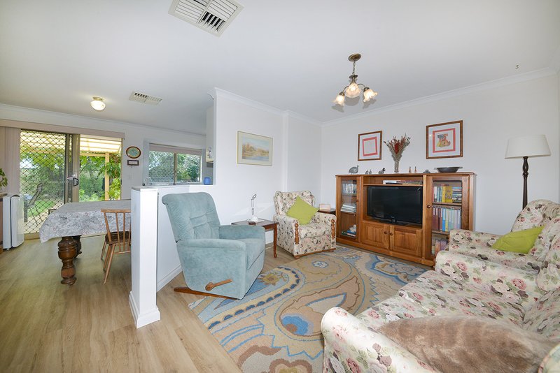 Photo - 45 Pitchford Glade, Clarkson WA 6030 - Image 3