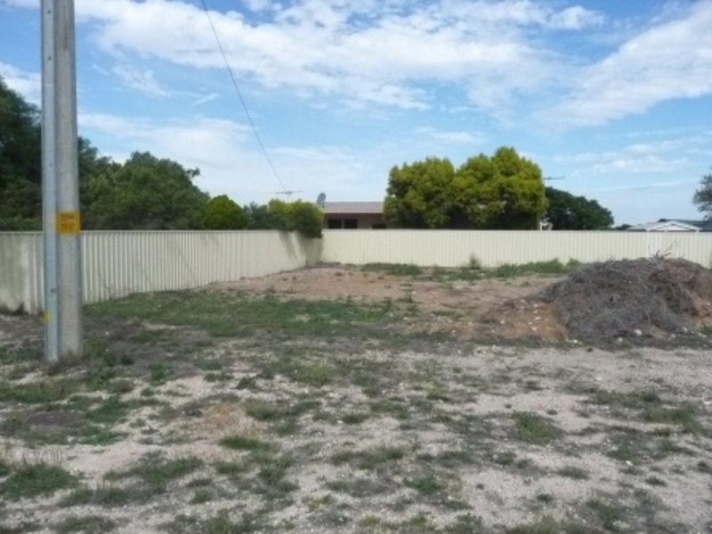 Photo - 45 Pretoria Street, Tailem Bend SA 5260 - Image 4