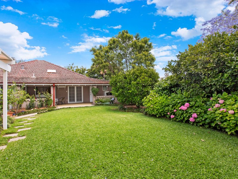 Photo - 45 Queens Road, Asquith NSW 2077 - Image 2