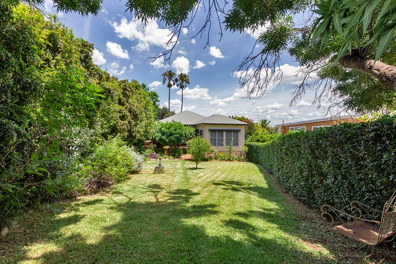 Photo - 45 Raglan Street, Tamworth NSW 2340 - Image 3