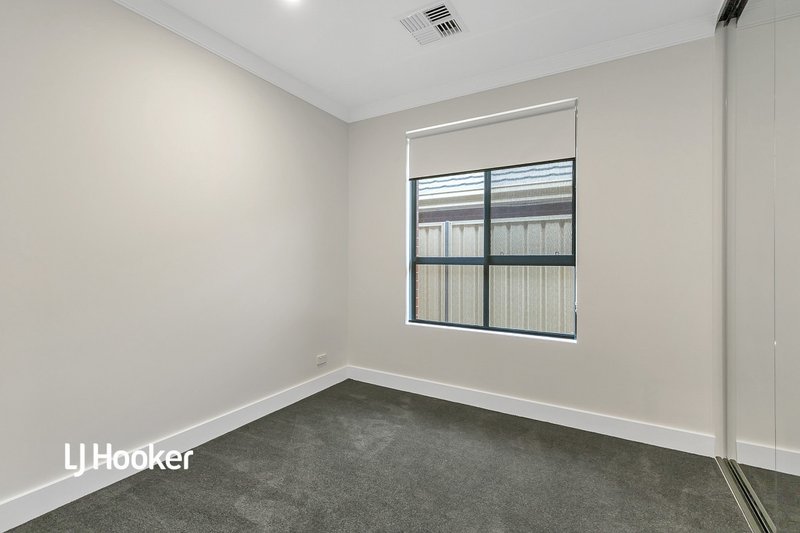 Photo - 45 Reece Avenue, Klemzig SA 5087 - Image 6