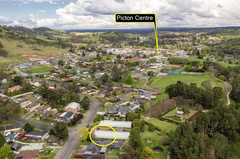 Photo - 4/5 Regreme Road, Picton NSW 2571 - Image 12