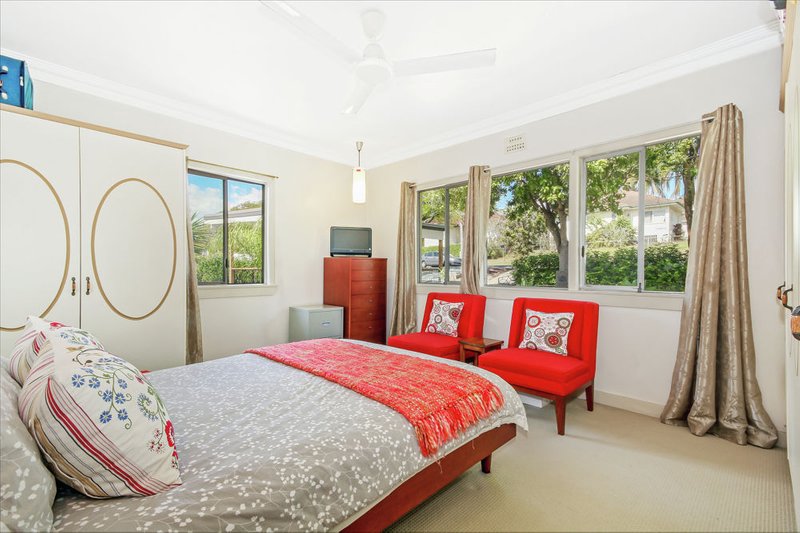 Photo - 45 Rilatt Street, Wavell Heights QLD 4012 - Image 2