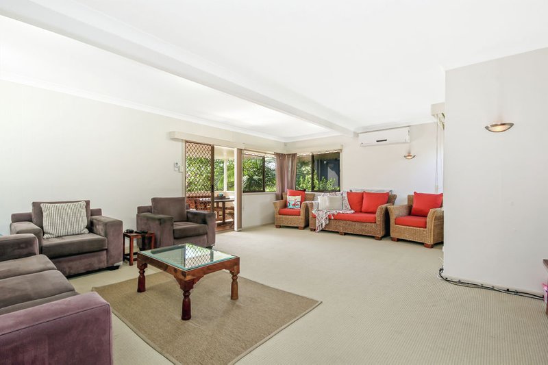 Photo - 45 Rilatt Street, Wavell Heights QLD 4012 - Image 7