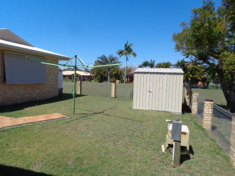 Photo - 45 Riverview Dr , Burrum Heads QLD 4659 - Image 18