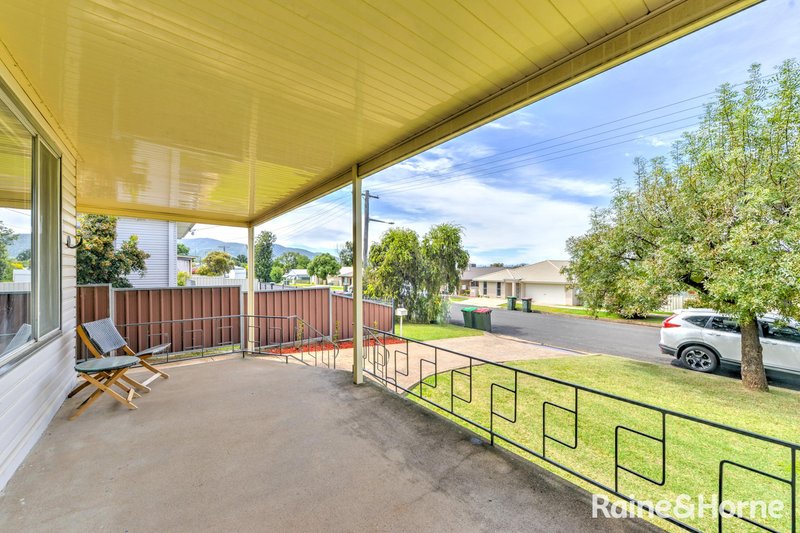 Photo - 45 Riverview Street, Tamworth NSW 2340 - Image 2