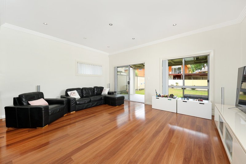 Photo - 45 Roberts Avenue, Mortdale NSW 2223 - Image 3