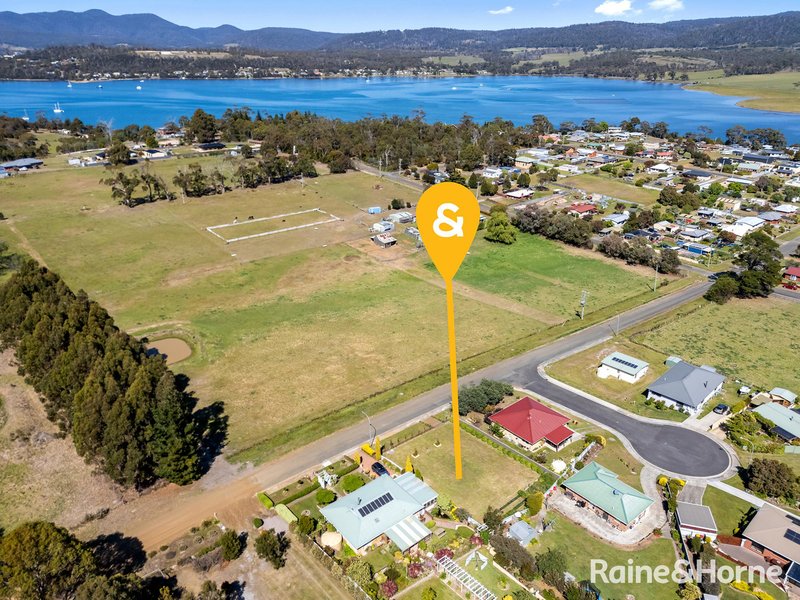 45 Roberts Street, Triabunna TAS 7190