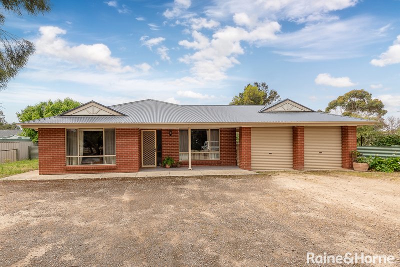 Photo - 45 Roper Road, Strathalbyn SA 5255 - Image 2