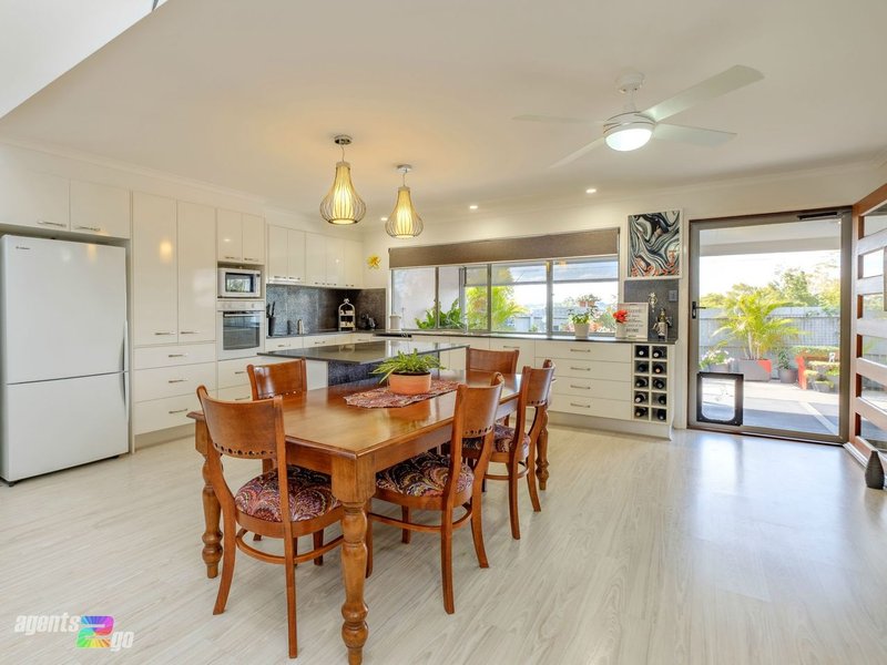 Photo - 4/5 Rose Road, Southside QLD 4570 - Image 10