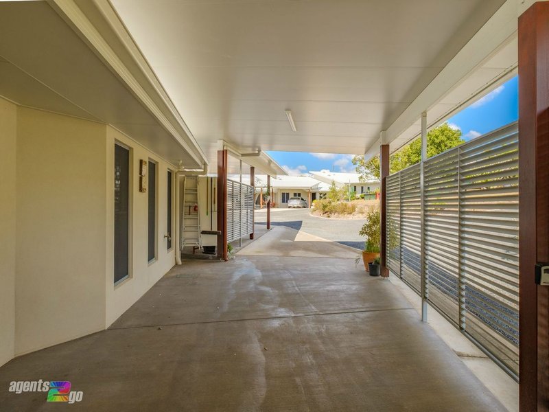 Photo - 4/5 Rose Road, Southside QLD 4570 - Image 22