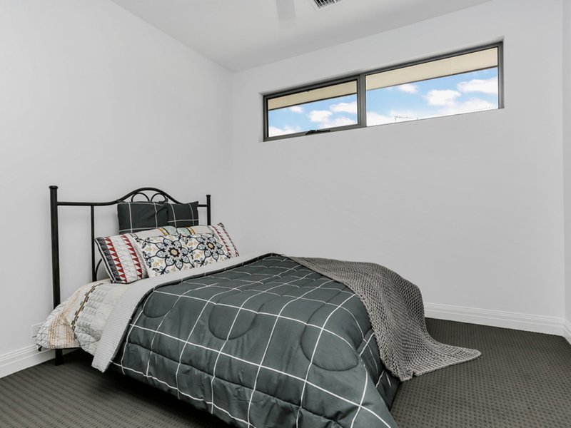 Photo - 4/5 Rowney Avenue, Campbelltown SA 5074 - Image 8