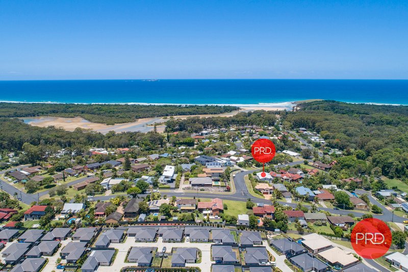 Photo - 45 Rushton Avenue, Moonee Beach NSW 2450 - Image 2