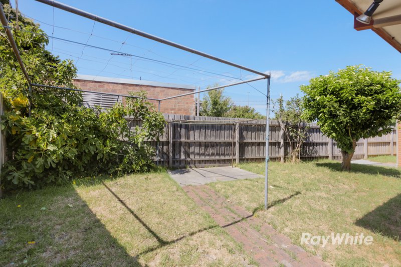 Photo - 45 Scarlet Street, Mordialloc VIC 3195 - Image 7