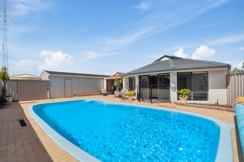 Photo - 45 Scotland Street, Wallaroo SA 5556 - Image 2