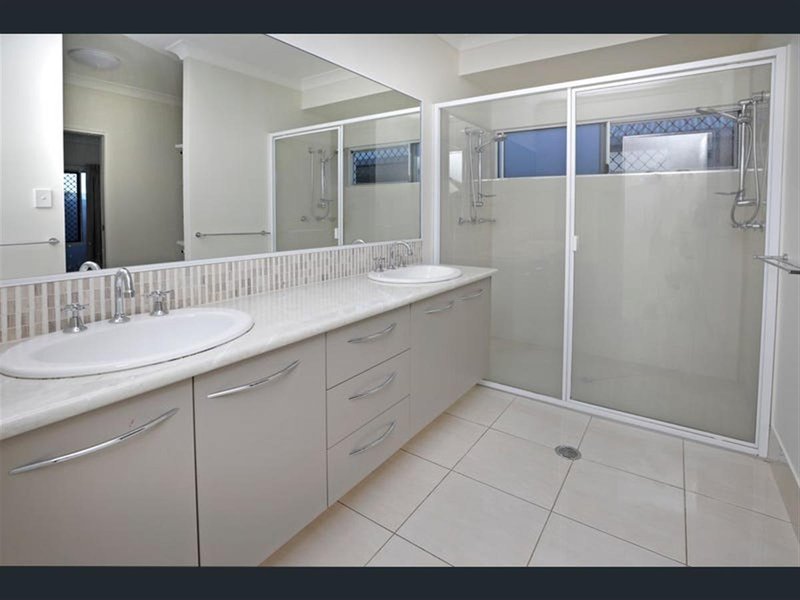 Photo - 45 Selwyn Circuit, Trinity Park QLD 4879 - Image 6