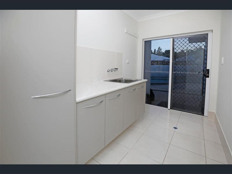 Photo - 45 Selwyn Circuit, Trinity Park QLD 4879 - Image 9