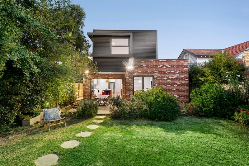 Photo - 45 Shaftsbury Street, Coburg VIC 3058 - Image 11