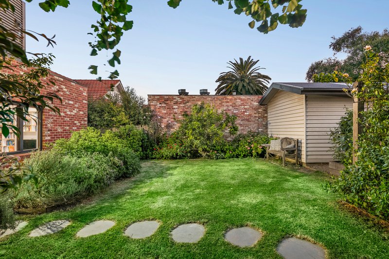 Photo - 45 Shaftsbury Street, Coburg VIC 3058 - Image 12