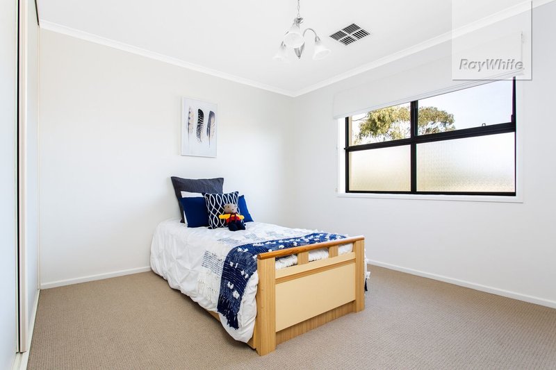 Photo - 45 Shearwater Drive, Mawson Lakes SA 5095 - Image 10