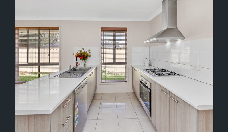 Photo - 45 Small Crescent, Smithfield Plains SA 5114 - Image 5