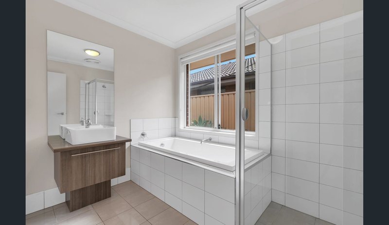 Photo - 45 Small Crescent, Smithfield Plains SA 5114 - Image 11