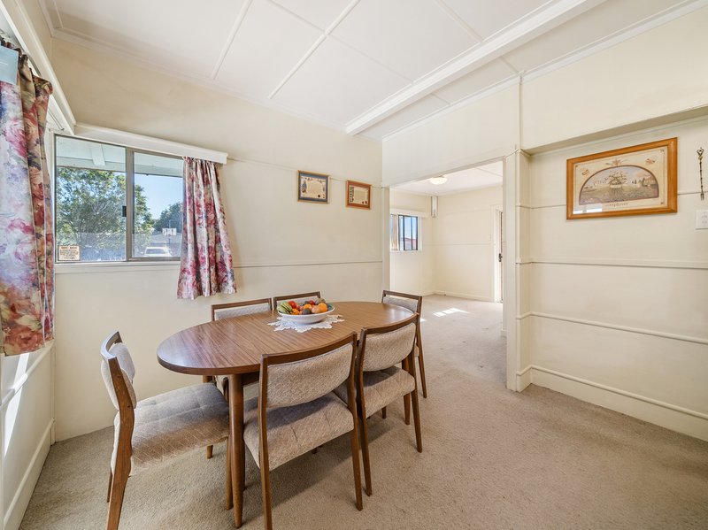 Photo - 45 Sorrento Street, Margate QLD 4019 - Image 5