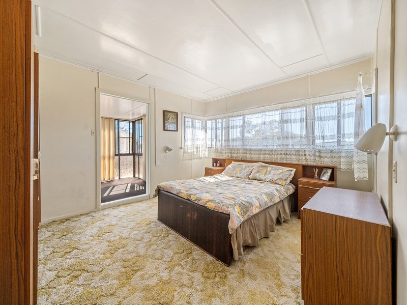 Photo - 45 Sorrento Street, Margate QLD 4019 - Image 15