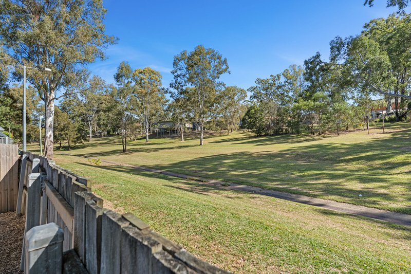 Photo - 4/5 Spalding Crescent, Goodna QLD 4300 - Image 11