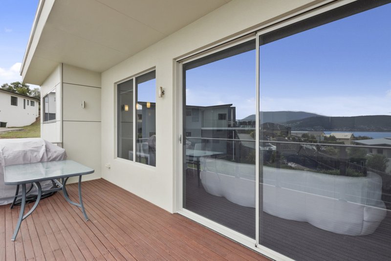 Photo - 45 Spinnaker Crescent, Tranmere TAS 7018 - Image 8