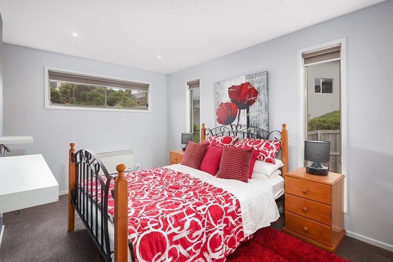 Photo - 45 Spinnaker Crescent, Tranmere TAS 7018 - Image 9