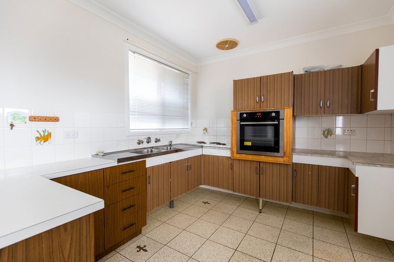 Photo - 45 Staff Road, Cordeaux Heights NSW 2526 - Image 2