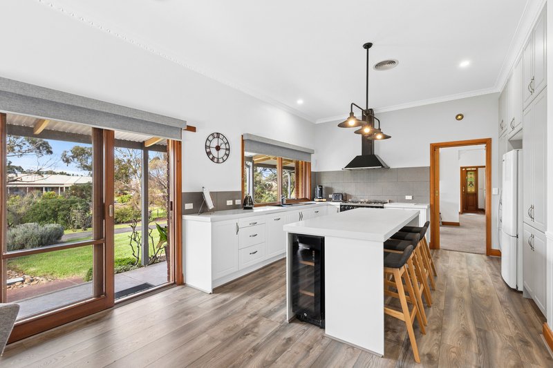 Photo - 45 Stephenson Street, Lara VIC 3212 - Image 10