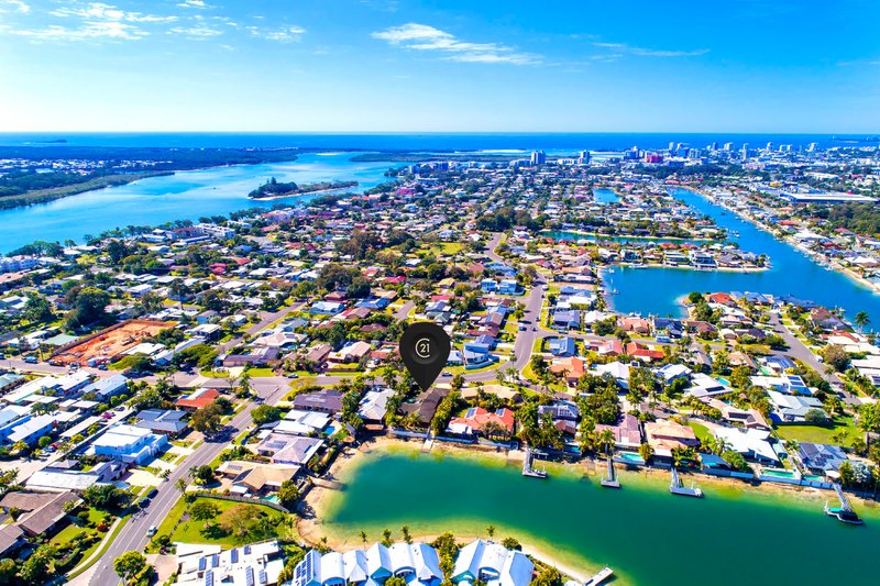 45 Summer Drive, Maroochydore QLD 4558