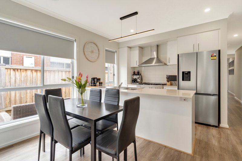 Photo - 45 Sunflower Drive, Beveridge VIC 3753 - Image 3