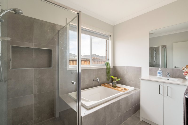 Photo - 45 Sunflower Drive, Beveridge VIC 3753 - Image 8