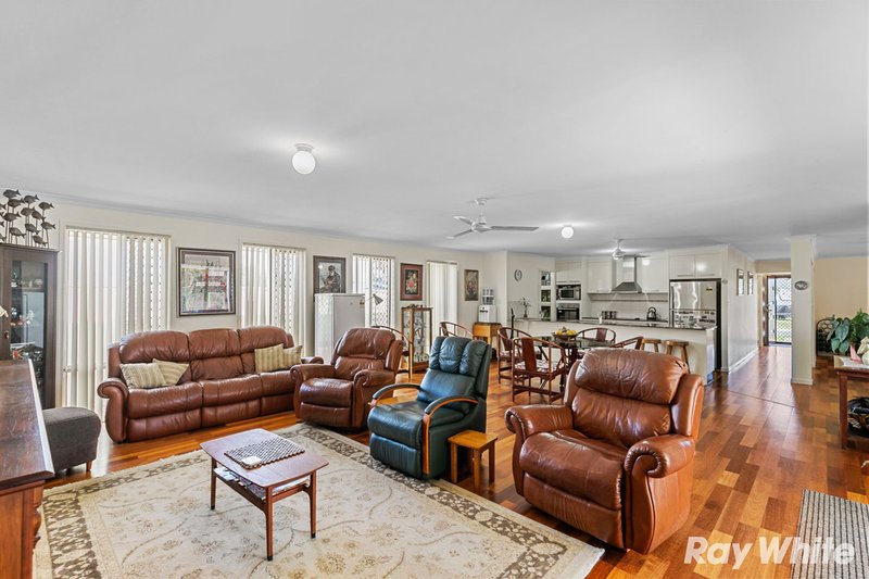 Photo - 45 Sunrise Crescent, Burrum Heads QLD 4659 - Image 9