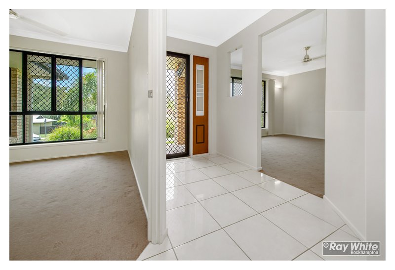 Photo - 45 Sunset Drive, Norman Gardens QLD 4701 - Image 18