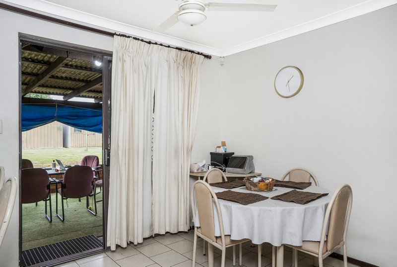 Photo - 45 Tallerack Way, Forrestfield WA 6058 - Image 8