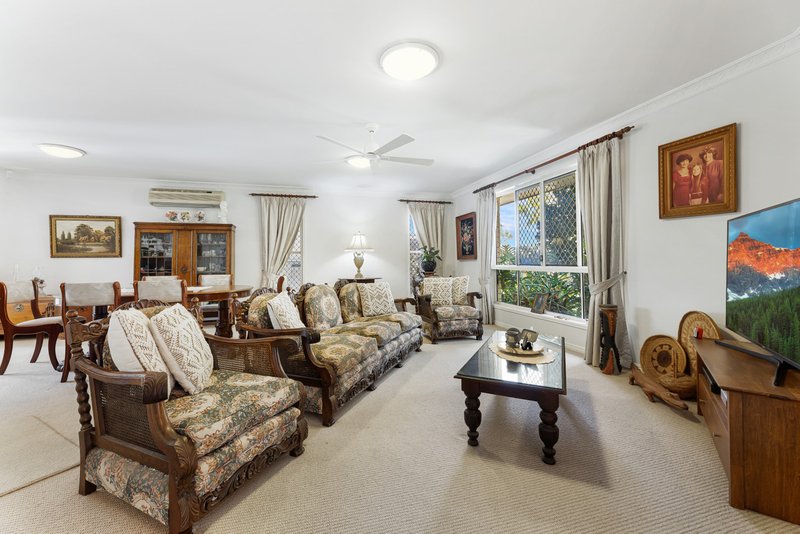 Photo - 45 The Corso , Pelican Waters QLD 4551 - Image 6