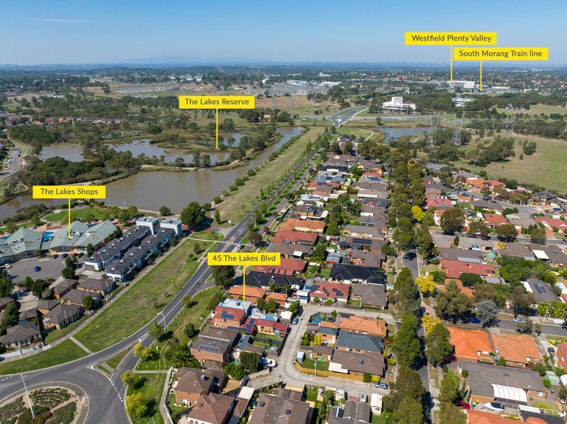 Photo - 45 The Lakes Boulevard, South Morang VIC 3752 - Image 14