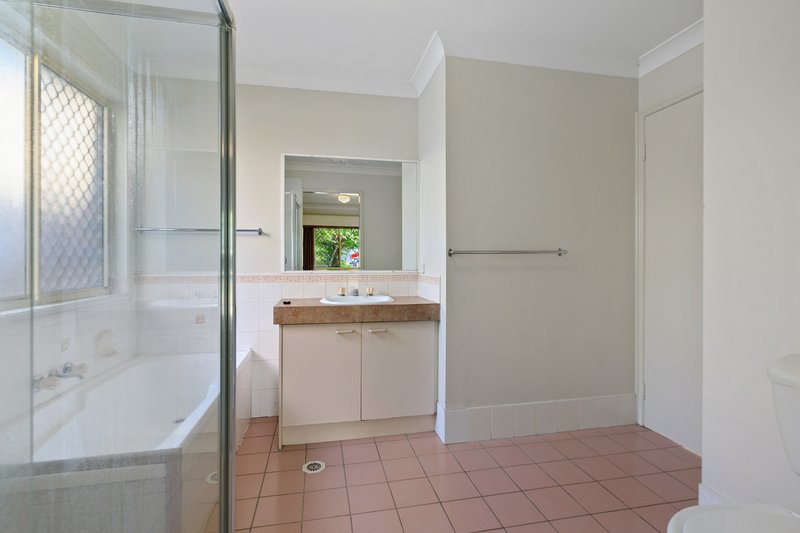 Photo - 45 The Village Avenue, Coopers Plains QLD 4108 - Image 7