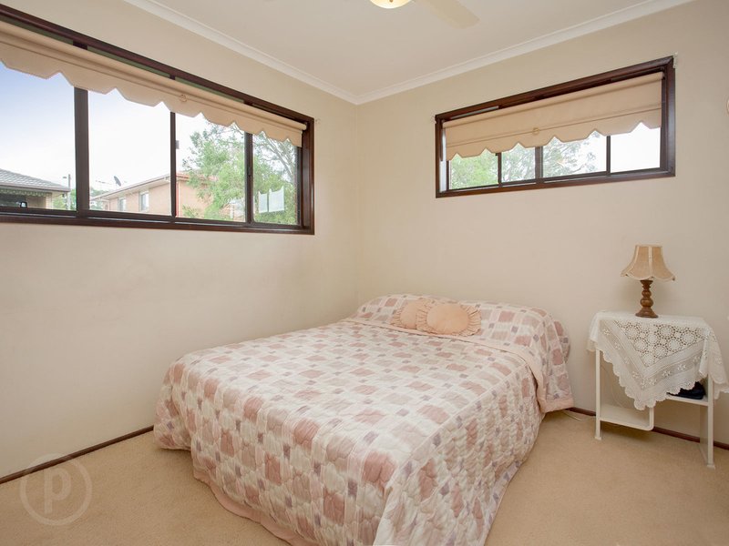 Photo - 45 Thornburgh Street, Oxley QLD 4075 - Image 9