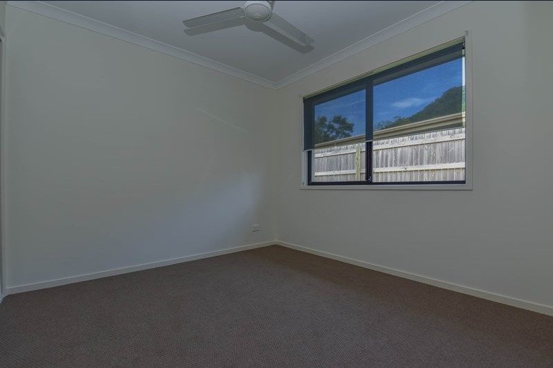 Photo - 45 Trader Crescent, Cannonvale QLD 4802 - Image 17