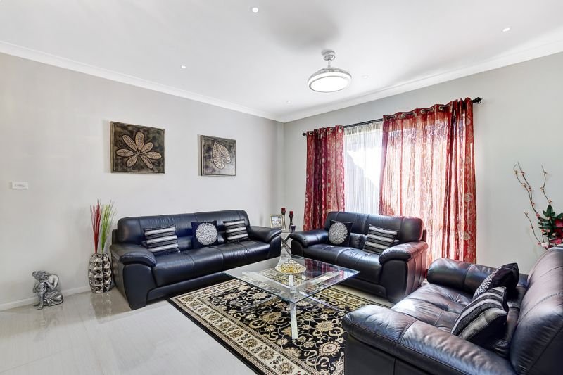 Photo - 45 Turon Crescent, The Ponds NSW 2769 - Image 6